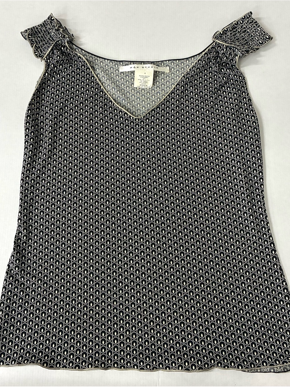 Max Studio Black & White Geometric V-Neck Smocked Strap Cami